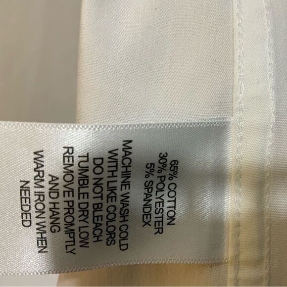 NWOT Foxcroft New York white button down blouse with black stitches size 6 - Picture 8 of 8